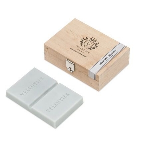 Vellutier Wooden Box Wax Melt Oudwood Journey 5
