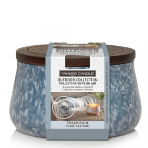 Yankee Candle Outdoor Candle Fresh Rain 4
