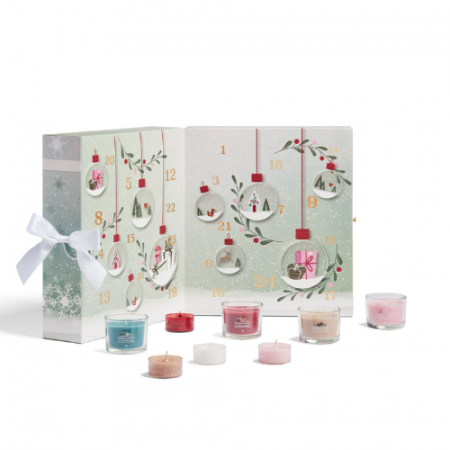 Yankee Candle Snow Globe Wonderland Advent Calendar Book 3