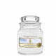 Yankee Candle Small Jar Snow Globe Wonderland 7
