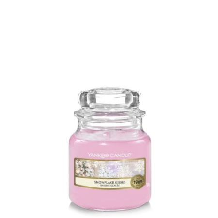 Yankee Candle Small Jar Snowflake Kisses 5