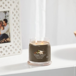 Yankee Candle Signature Medium Jar